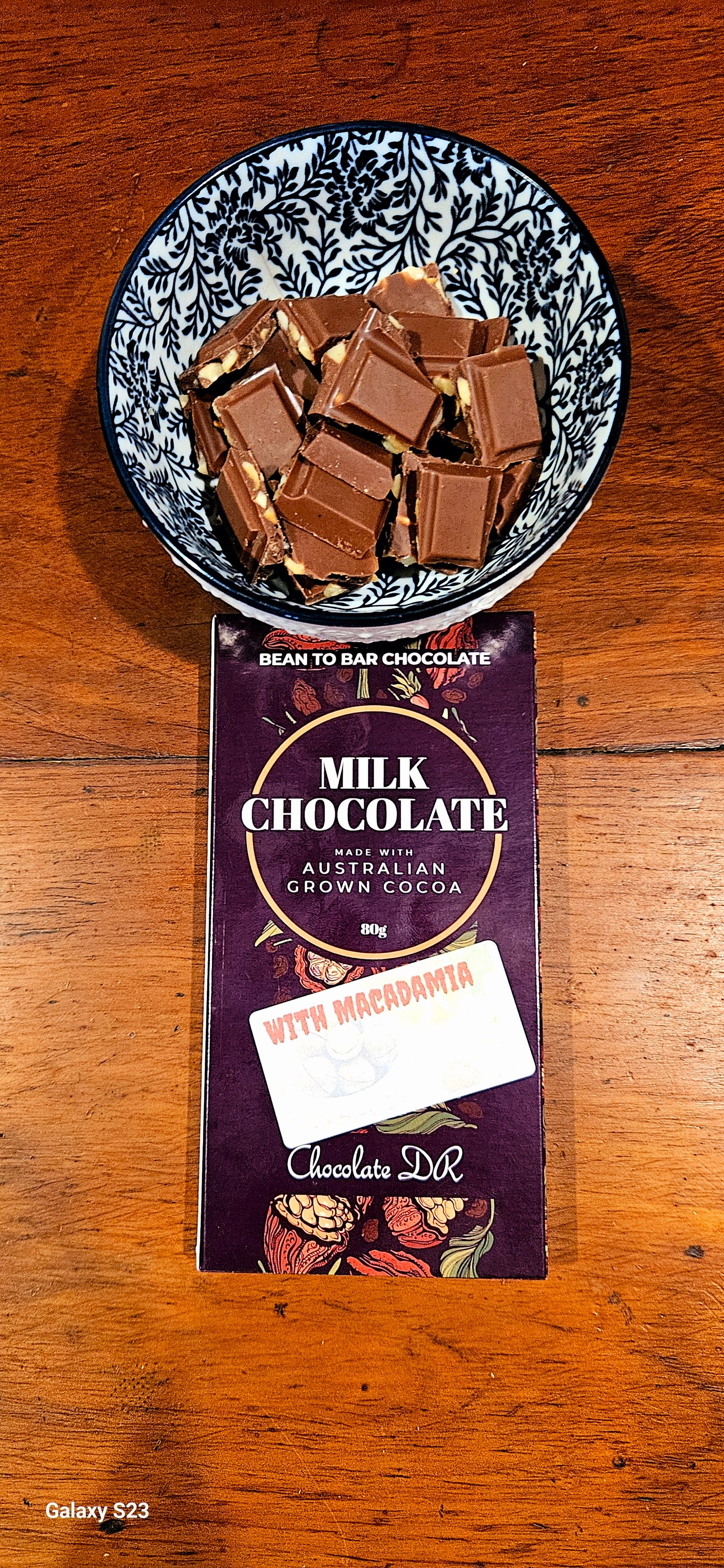 Handcrafted Roasted Macadamia Chocolate Bar