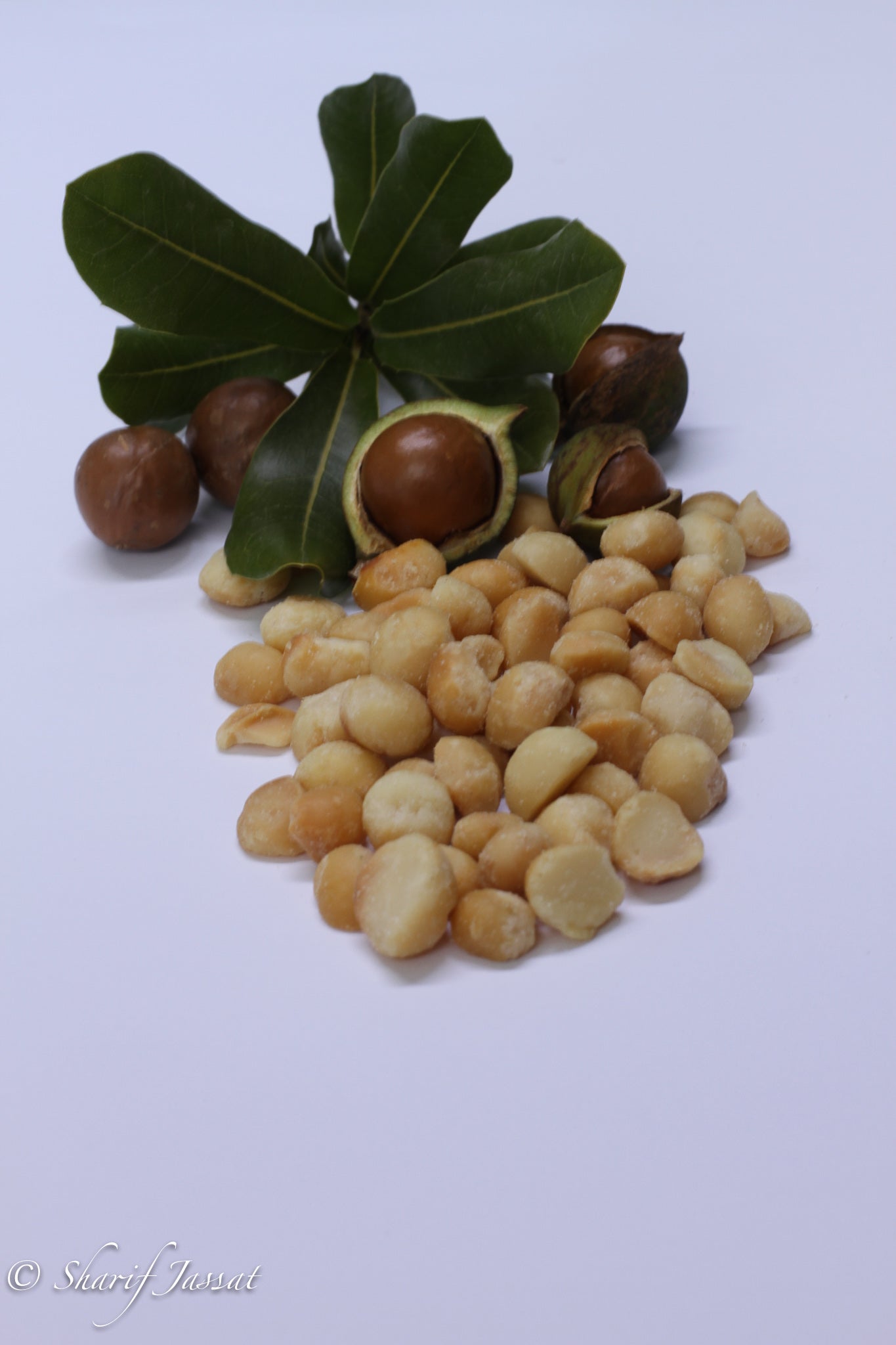 Secret Santa Sampler Christmas Hamper - Macnuts